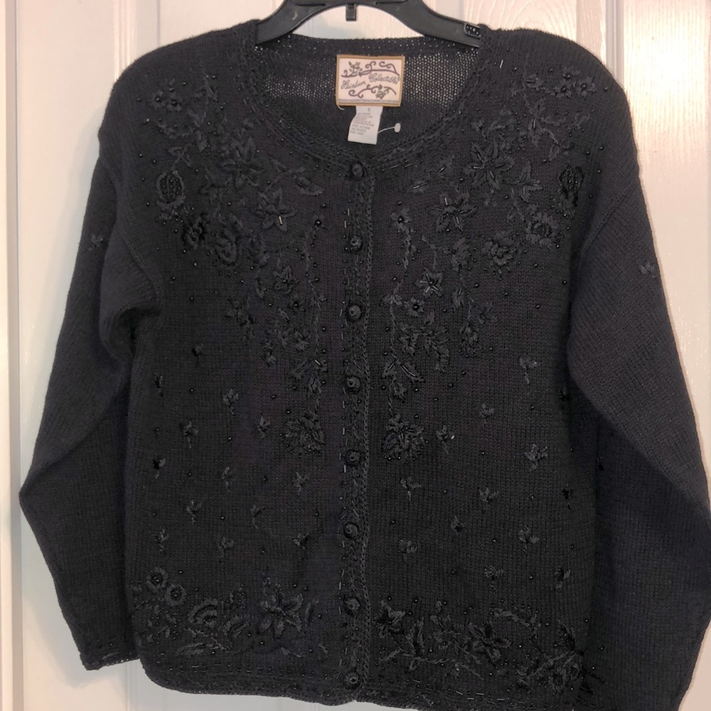 New Heirloom Collectibles Vintage Cardigan